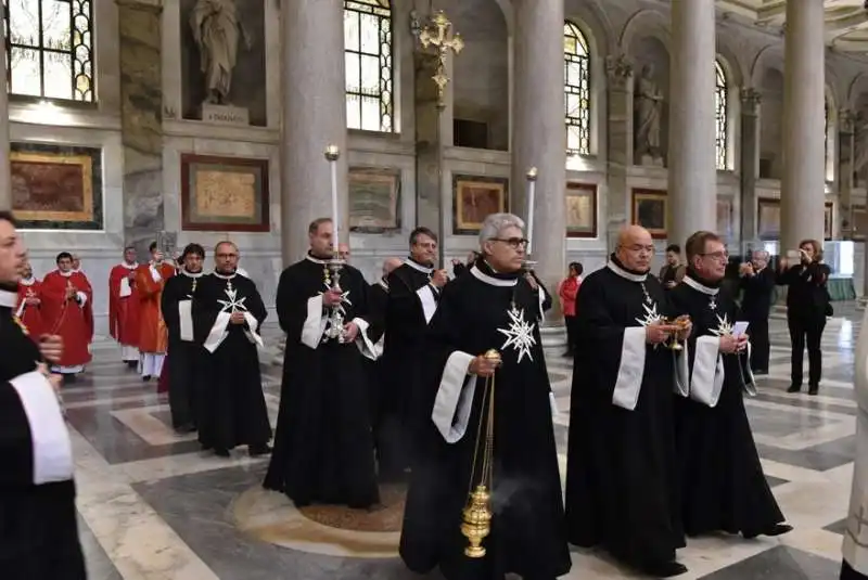 pellegrinaggio giubilare del gran priorato di roma dei cavalieri di malta (4)