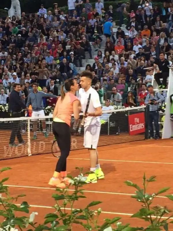 pennetta el shaarawy