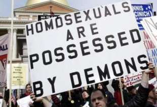 per i texani i gay sono posseduti dal demonio