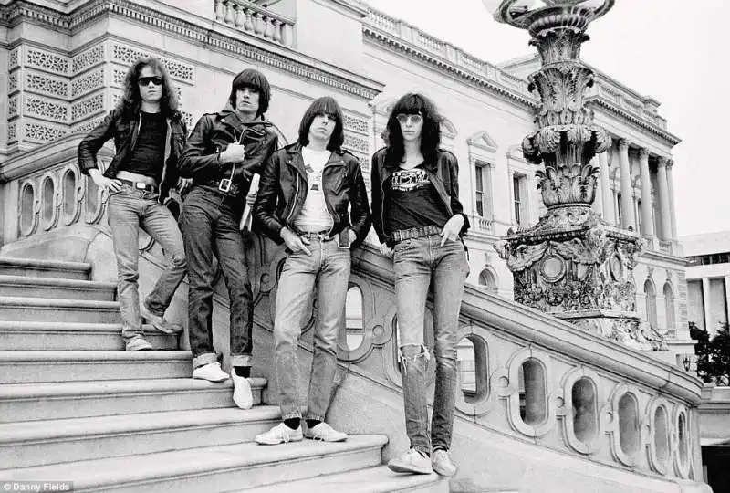 ramones 4