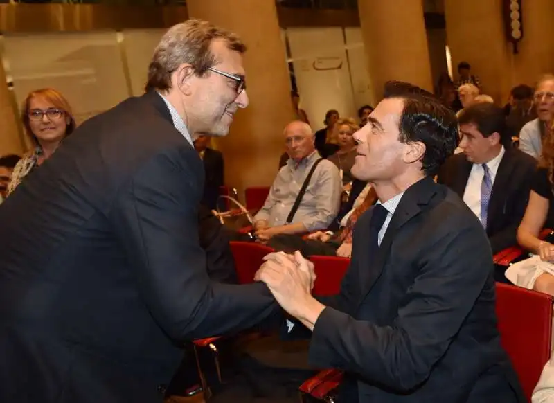 roberto giachetti saluta sandro gozi