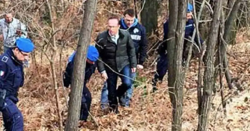 ROBERTO OBERT E I POLIZIOTTI