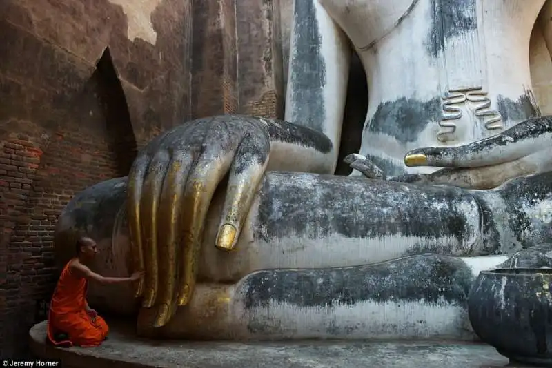 statua di buddha in thailandia