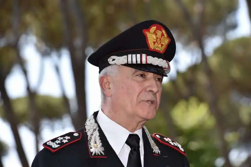 tullio del sette  comandante generale arma dei carabinieri