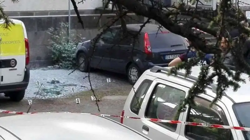 bomba alle poste di via marmorata