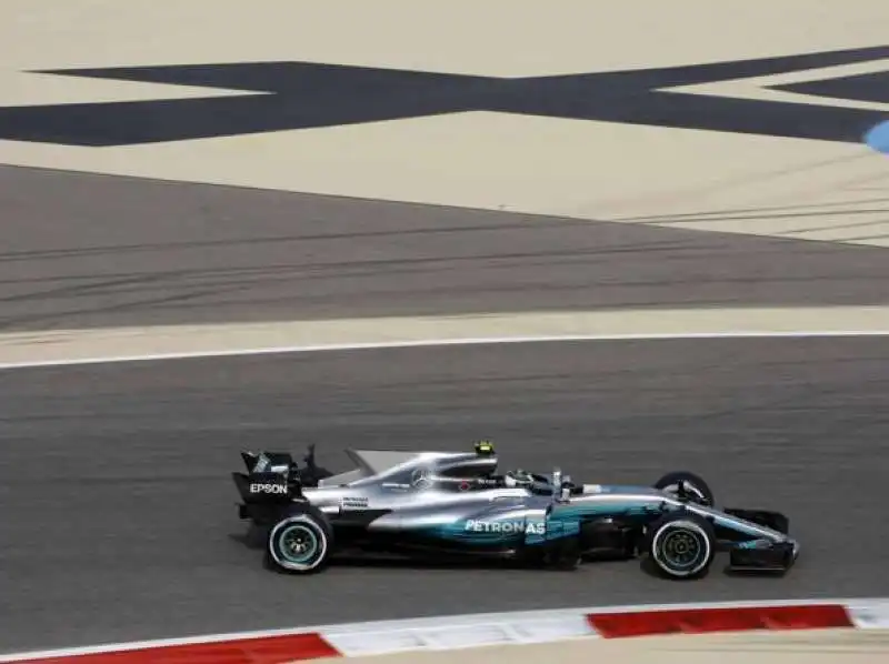 BOTTAS 4