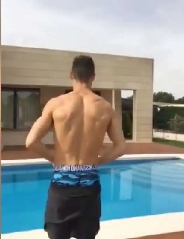 cristiano ronaldo  4