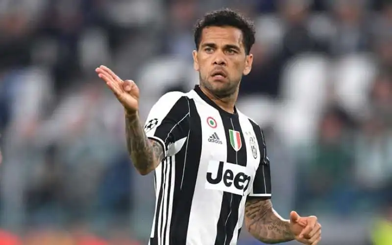 DANI ALVES