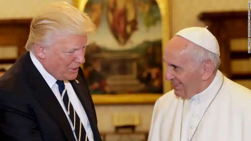 donald trump con il papa