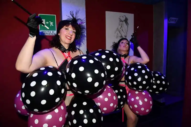 e v twister burlesque (3)