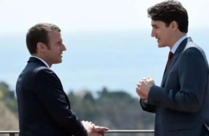 emmanuel macron e justin trudeau a taormina  3