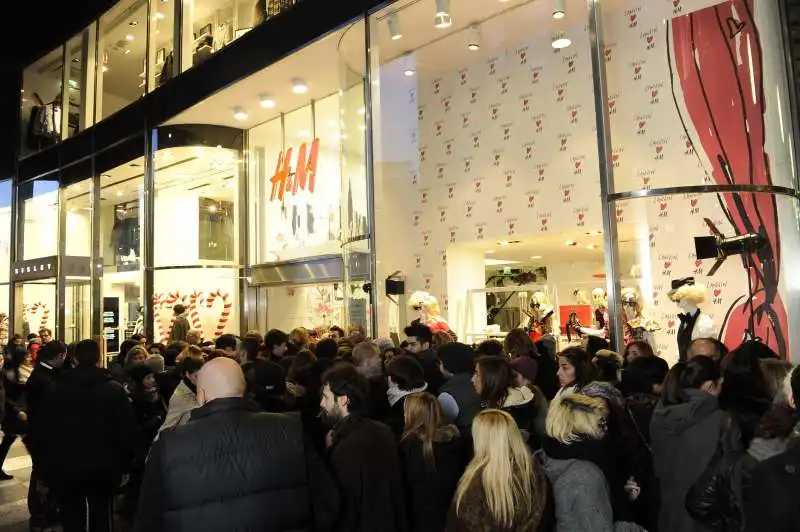 h&m san babila milano