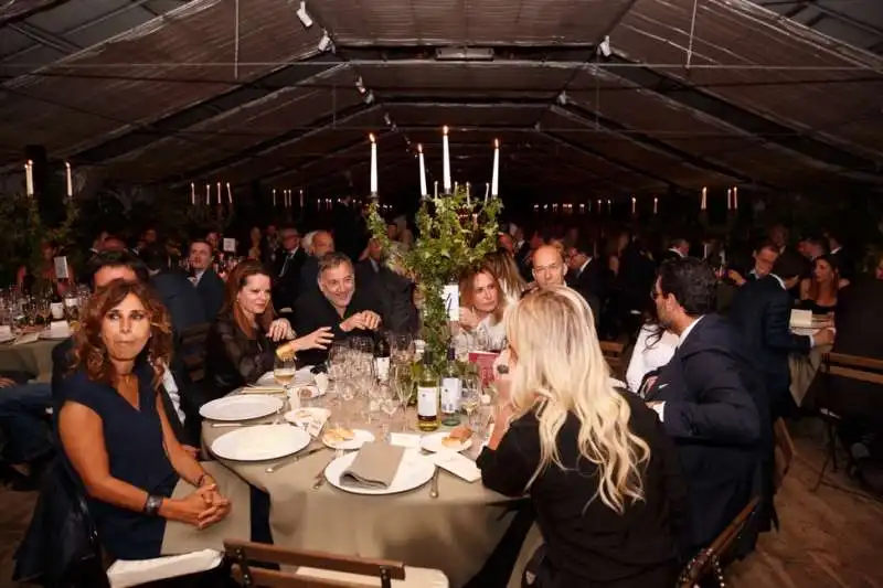 mauro lucchetti e carolina terzi e benedetta rizzo