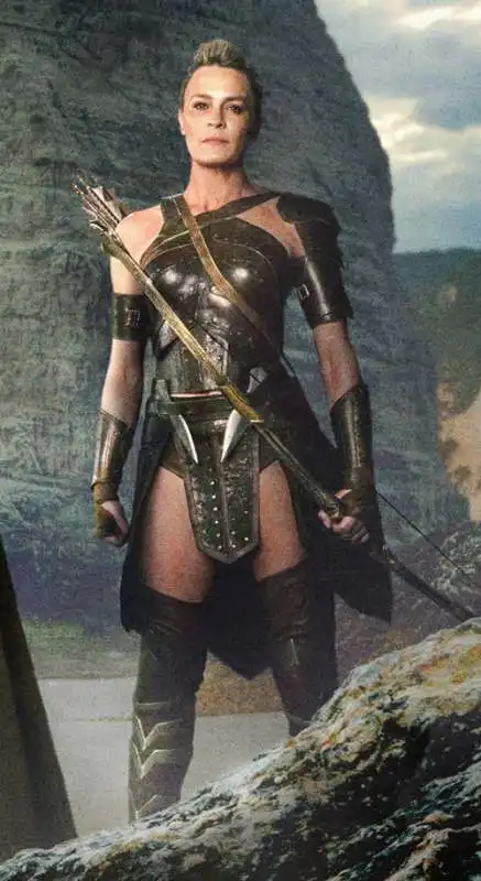 robin wright in wonder woman