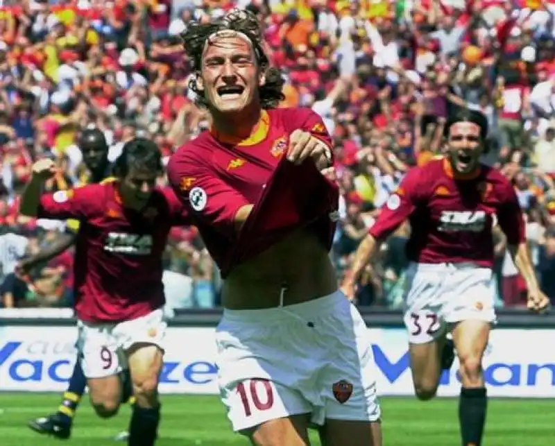 TOTTI ROMA PARMA 2001