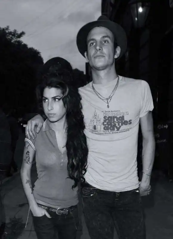 amy winehouse e blake fielder civil