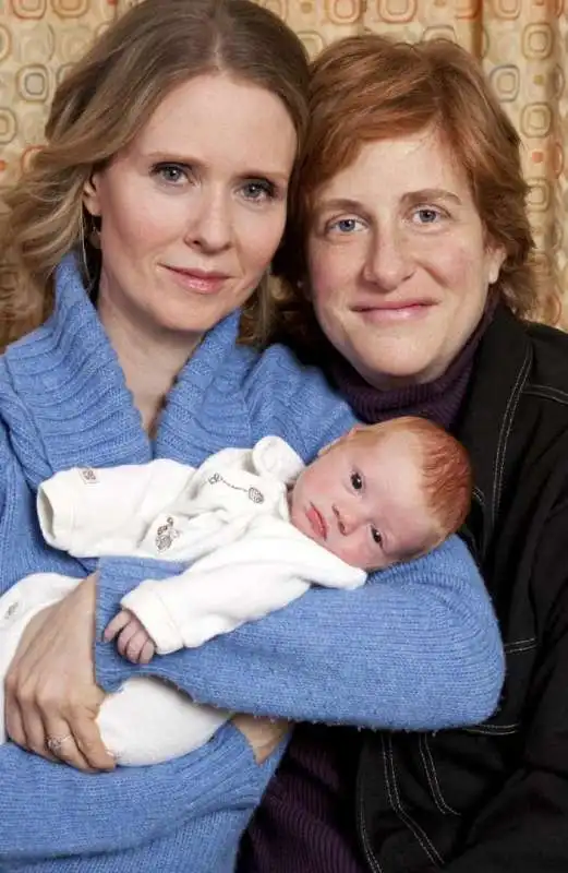 cynthia nixon christine marinoni e max