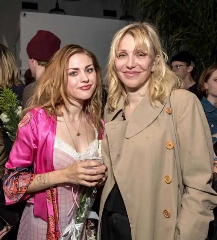 frances bean cobain e courtney love