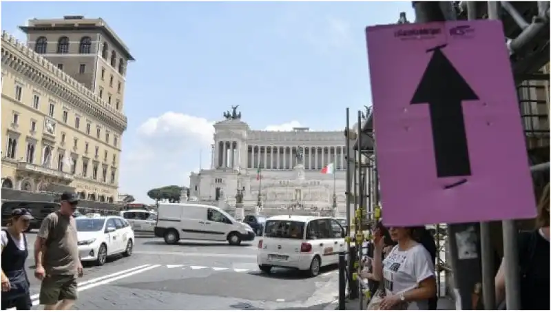 giro d'italia roma buche