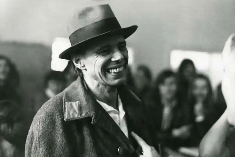 joseph beuys 3