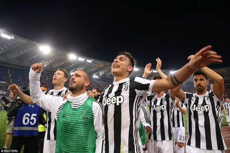 juve festa  scudetto 12