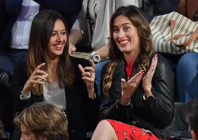 maria elena boschi e le amiche 3