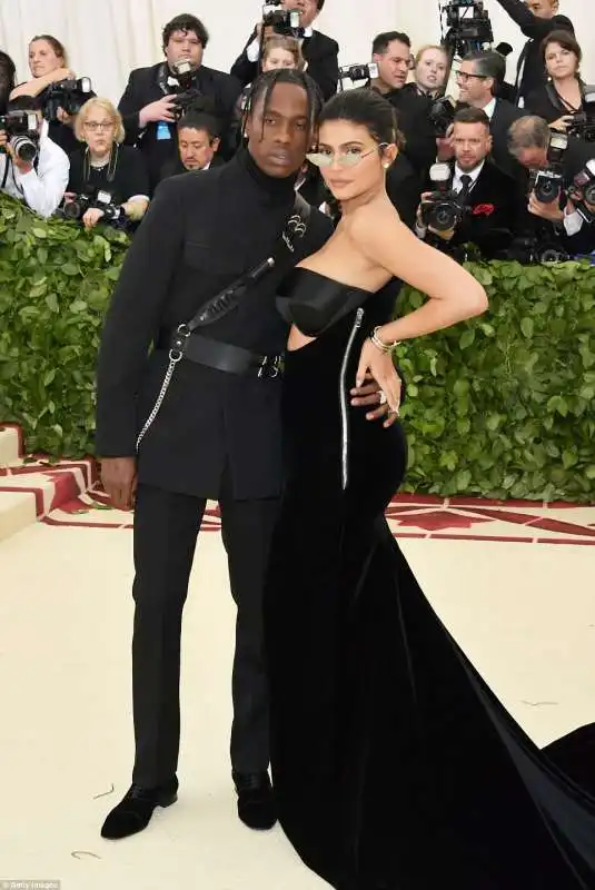 met gala 2018   kyle jenner e il fidanzato travis scott