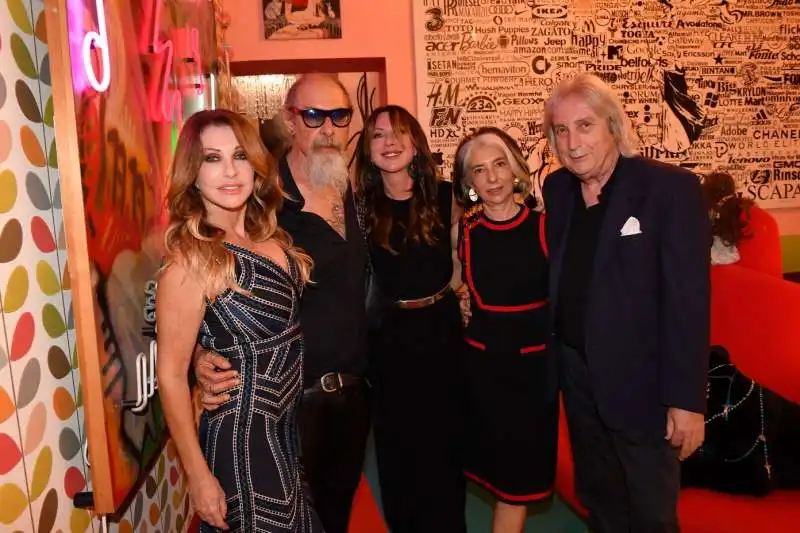 paola ferrrari, dago, cristiana lauro, anna e enrico vanzina