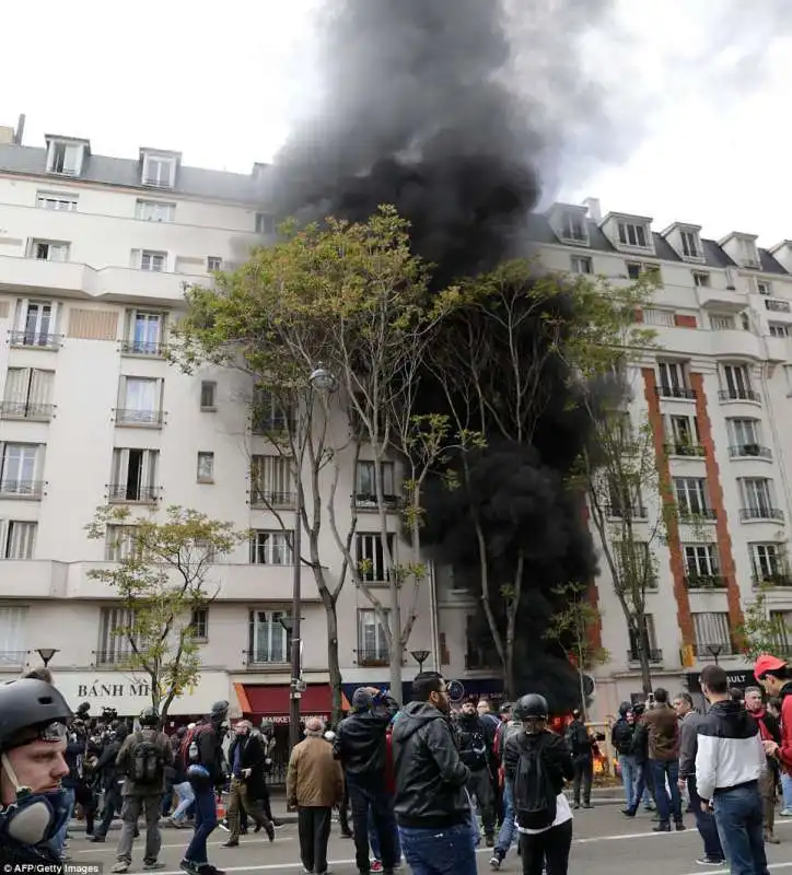 PARIGI, 1 MAGGIO 