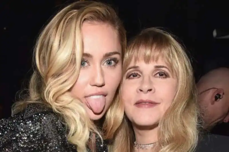 stevie nicks e miley cyrus 1