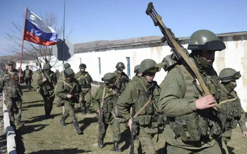 truppe russe in crimea