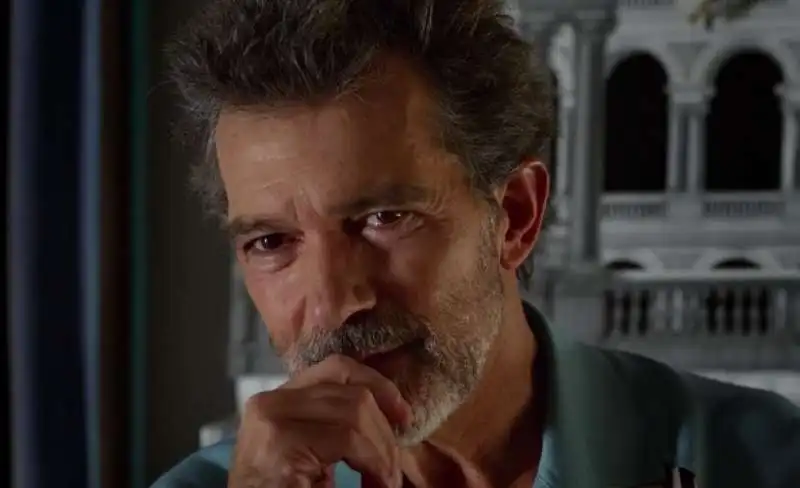 antonio banderas in 'dolor y gloria' 6