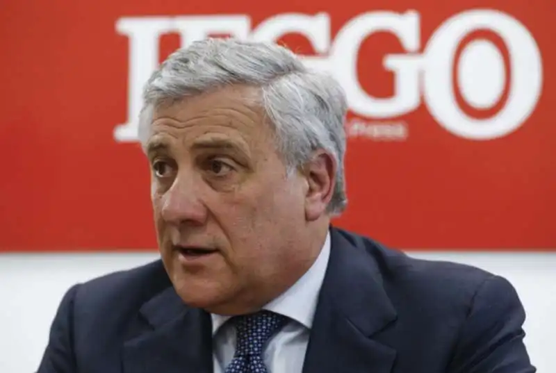 antonio tajani nella redazione di leggo 4