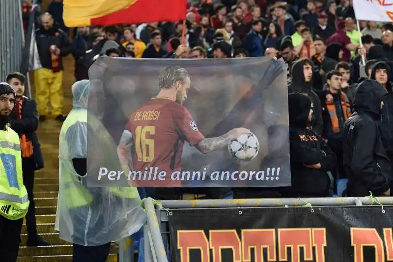 cuore di roma per daniele de rossi  foto  mezzelani gmt27