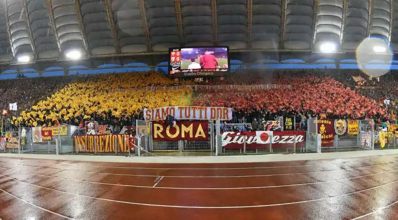 cuore di roma per daniele de rossi  foto  mezzelani gmt46