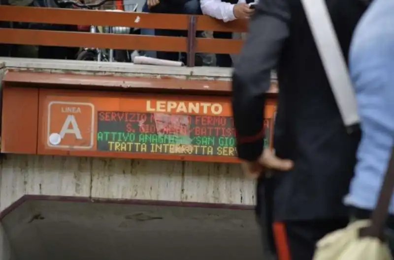 donna muore alla stazione metro lepanto di roma 6