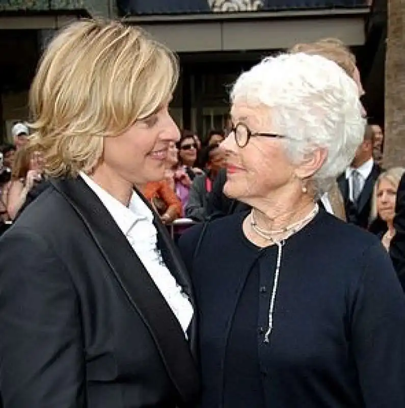 ellen degeneres e la madre betty 2