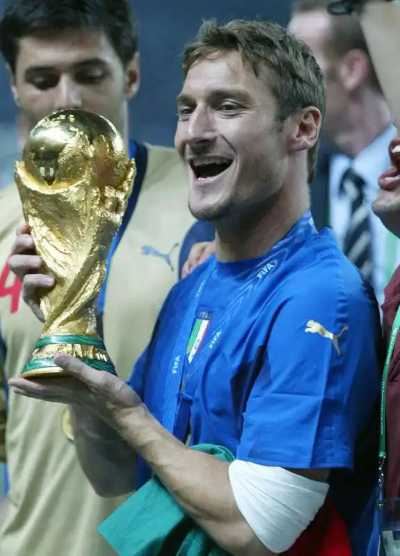 francesco totti foto mezzelani gmt 01