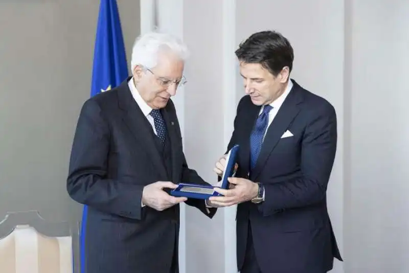 giuseppe conte e mattarella all'inaugurazione della nuova sede dell'intelligence 1