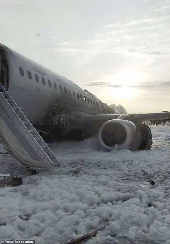 incidente  aereo mosca