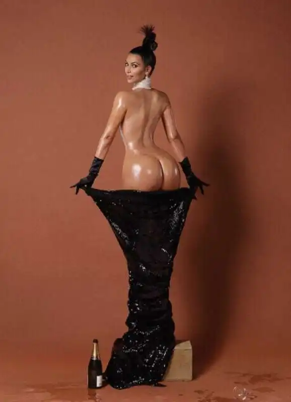 kim kardashian 10