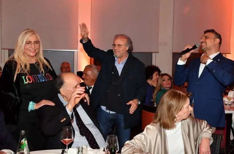 mara venier jerry cala alfio bonanno giampiero galeazzi e la moglie laura foto di bacco