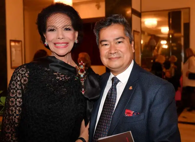 marisela federici e il principe sisowath ravivaddhana monipong ambasciatore della cambogia foto di bacco