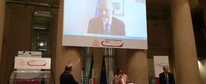 MOSCOVICI CON ROBERTO GUALTIERI E PAOLO GENTILONI