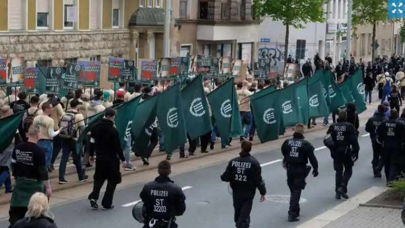 neonazisti di plauen 15