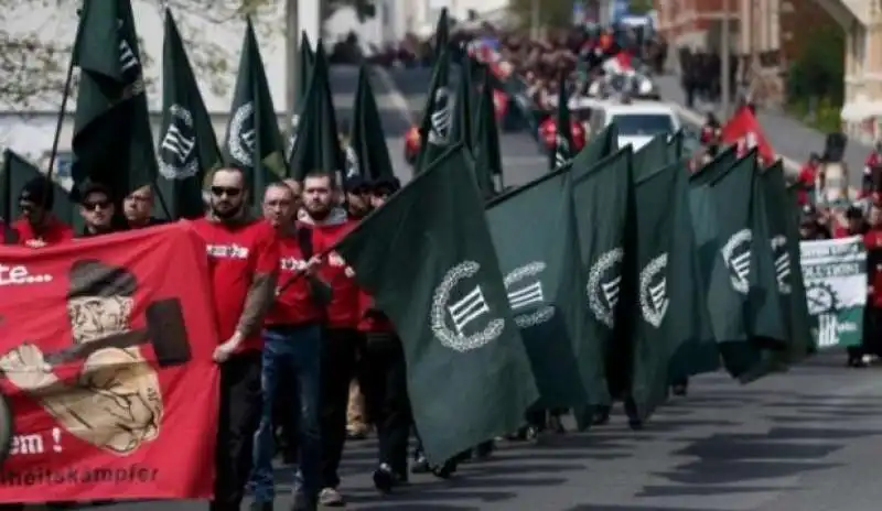 neonazisti di plauen 18