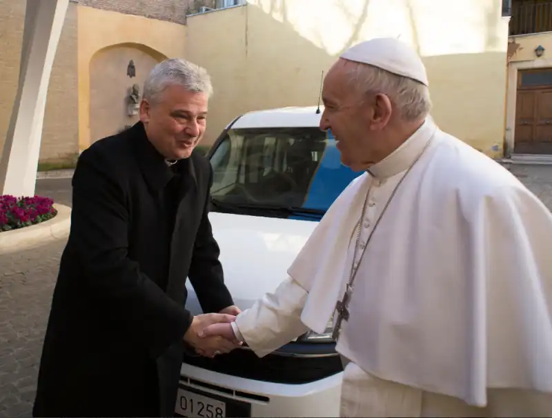 PADRE KONRAD BERGOGLIO