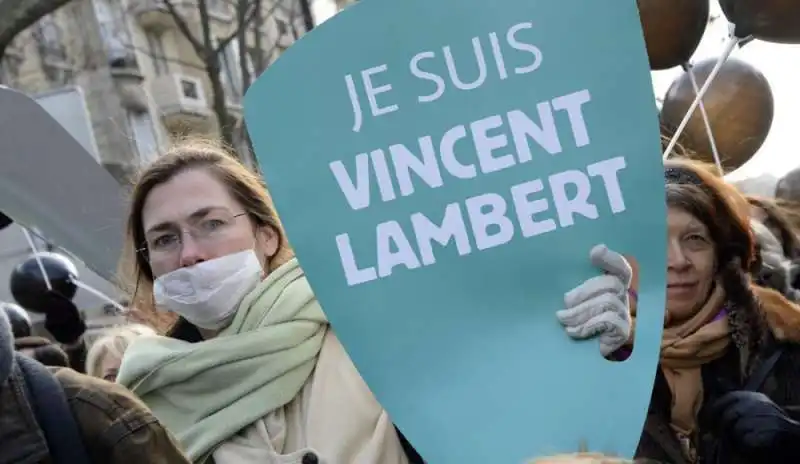 proteste contro l eutanasia forzata di  vincent lambert? 