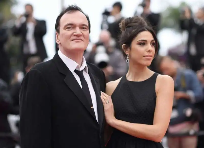 quentin tarantino e la moglie daniela pick a cannes