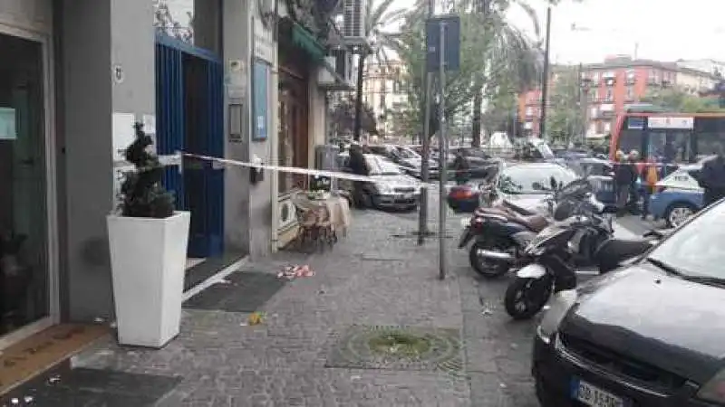 sparatoria  a   piazza nazionale napoli